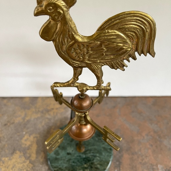 Unique vintage brass rooster weathervane tabletop decoration - Picture 1 of 9